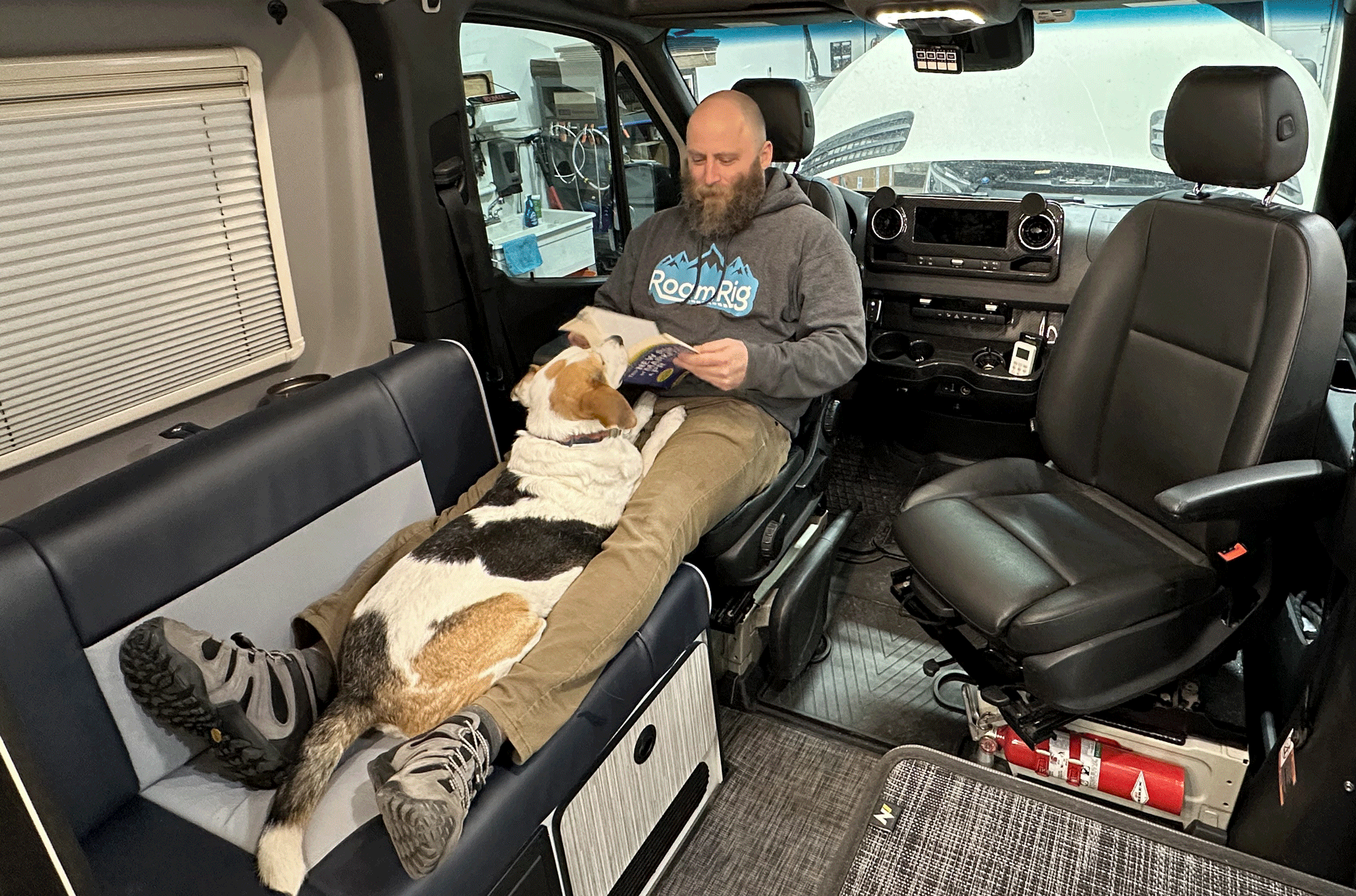 RoamRig Bench Seat Rotation for Winnebago Revel